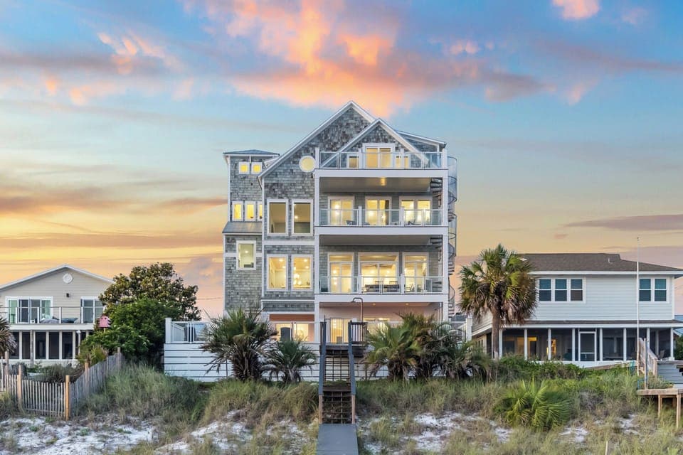 Welcome to 'Sea Castle' in Panama City Beach!
