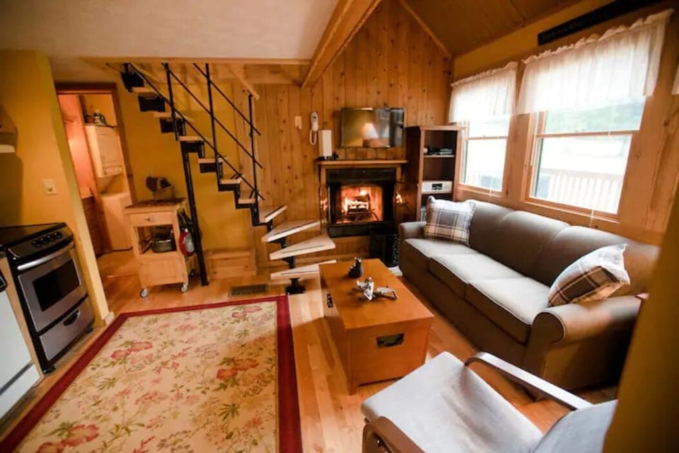 Fireplace is under construction, but full Smart TV and seating