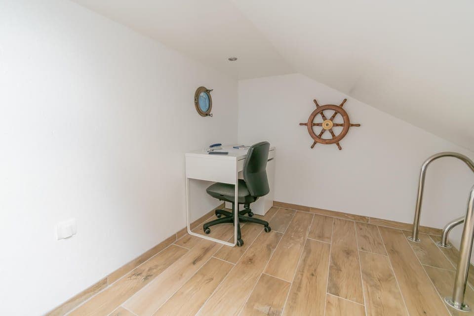 Blue Marine Apartment