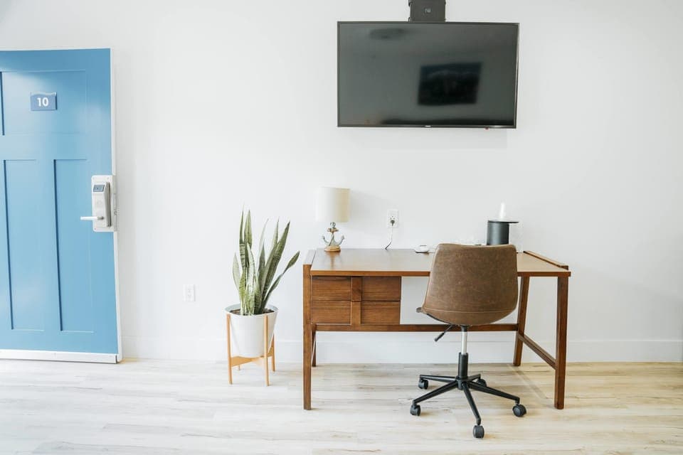 DQQ - Deluxe Double Room, 2 Queen Beds, Non Smoking image 4