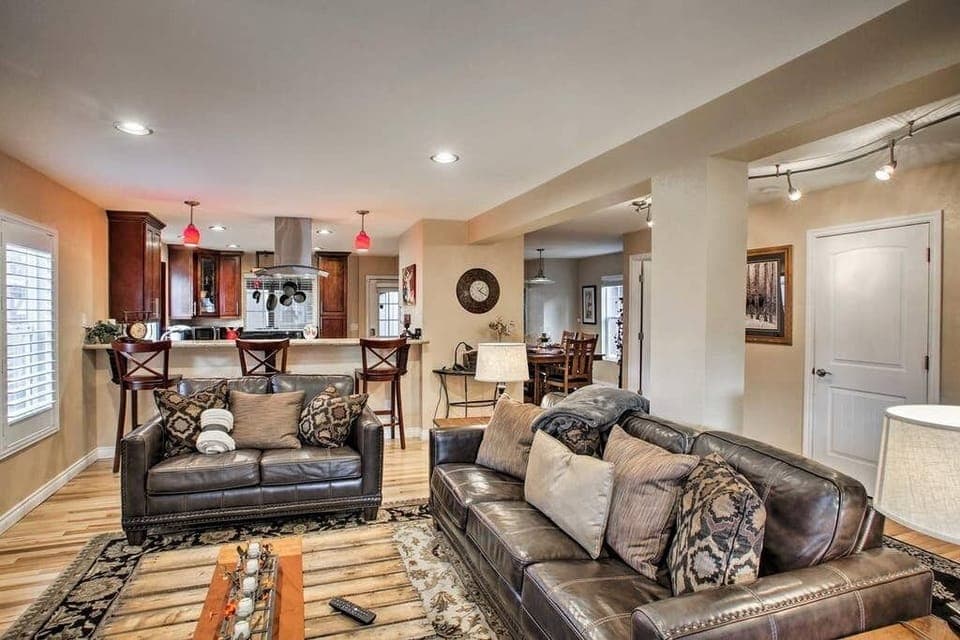 Main Livingroom- Smart TV, Dry Bar, and Games. 