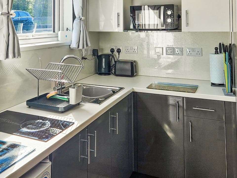 Kitchen | Harris - Hebridean Holiday Huts, Stornoway