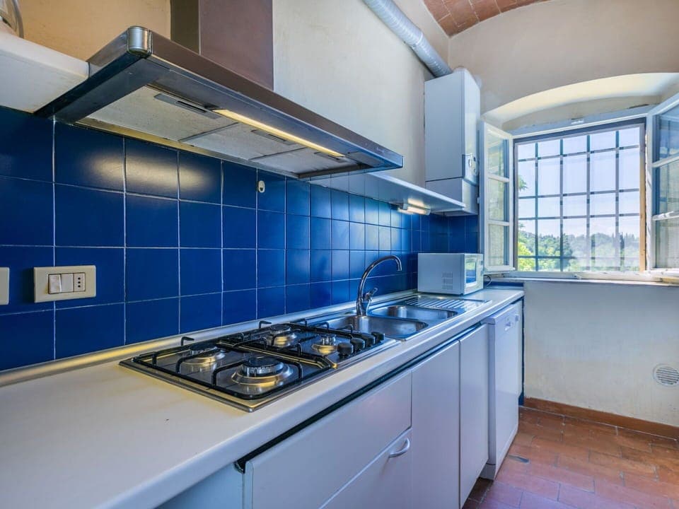 Countertop, Cabinetry, Furniture, Kitchen Sink, Kitchen Stove, Gas Stove, Kitchen, Kitchen Appliance, Tap, Window