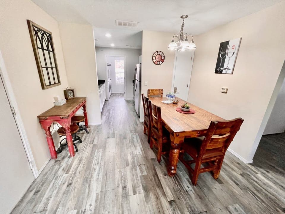 Dining area of unit 3