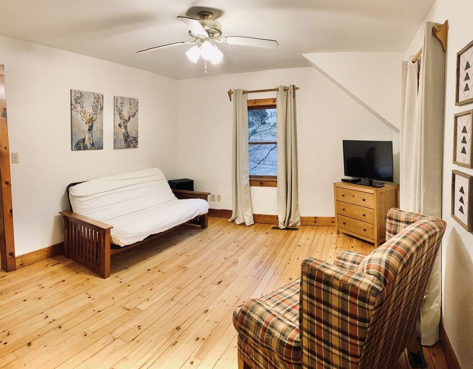 The Hemlock Haus-Living Area