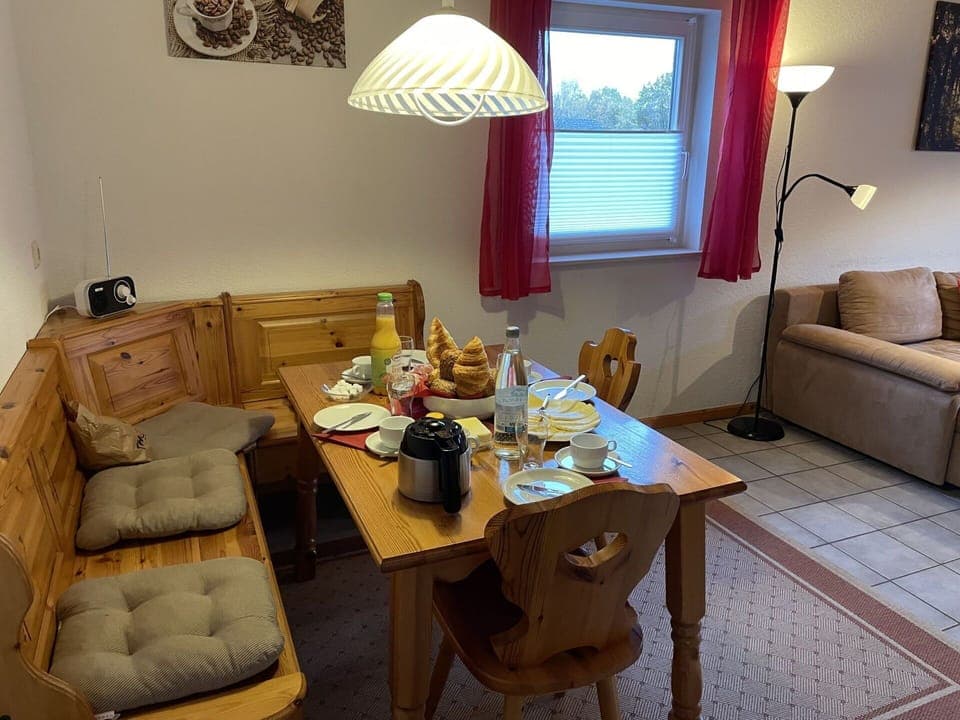 Table, Couch, Furniture, Picture Frame, Window, Building, Interior Design, Wood, Lighting, Lamp