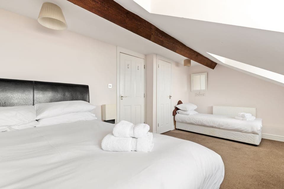 Beach Front House, Direct Beach Access, Spectacular Sea Views