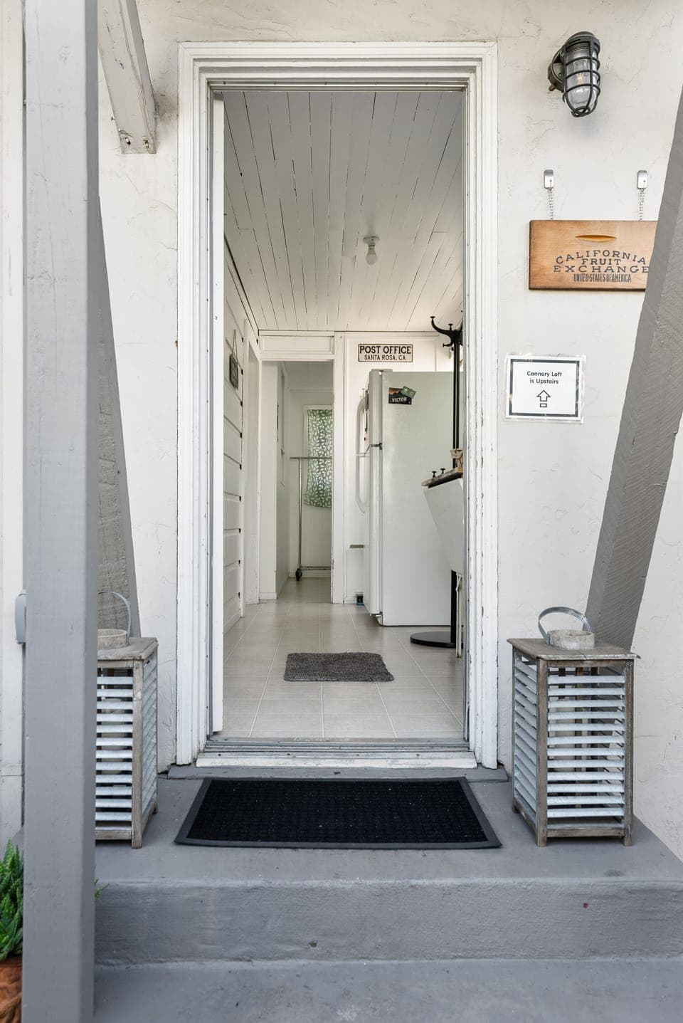 Private entrance