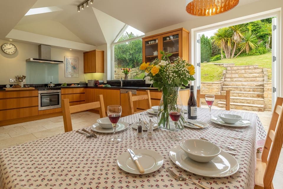 Beadale Cottage, Ampleforth: French doors leading to the patio area