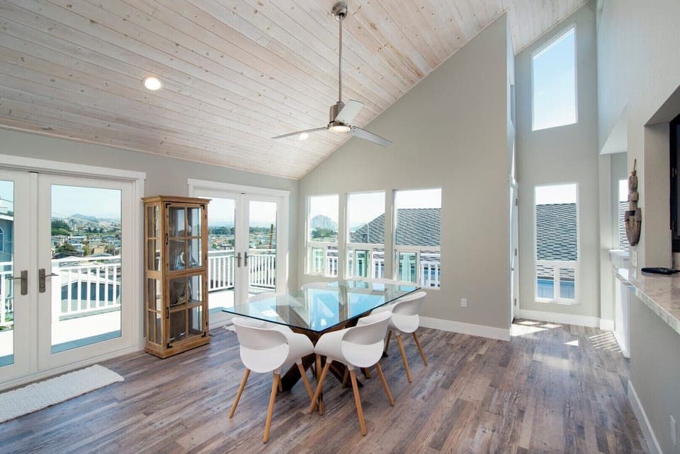 Views of Morro Rock from the main rooms
