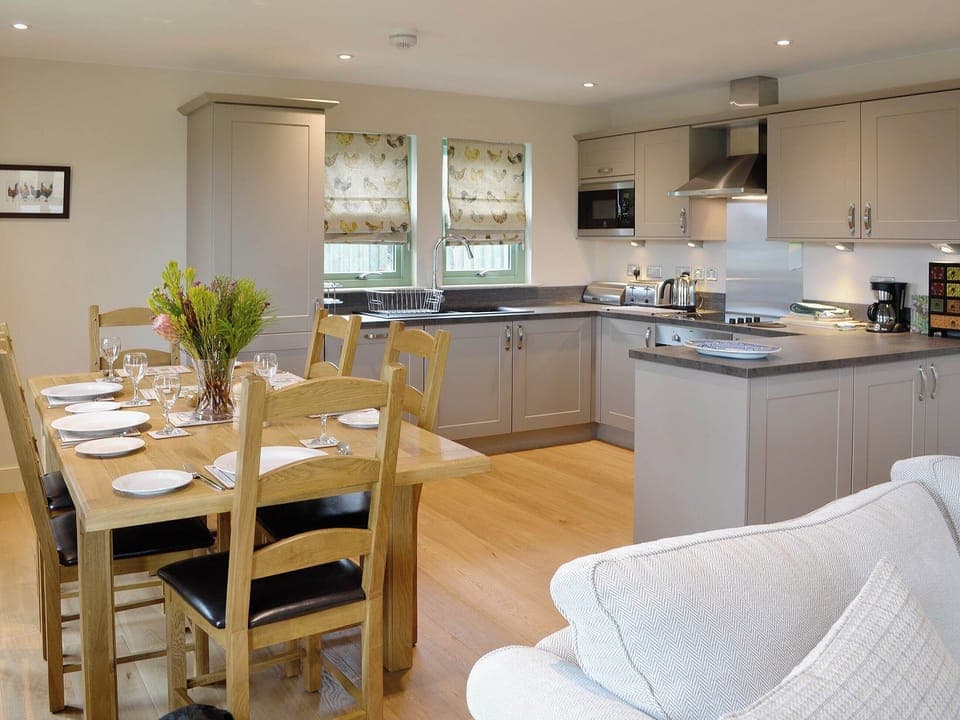 Open plan living/dining room/kitchen | Petronella, Linlithgow near Edinburgh