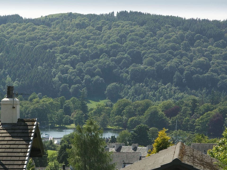 1 Brantfield House, near Bowness on Windermere
