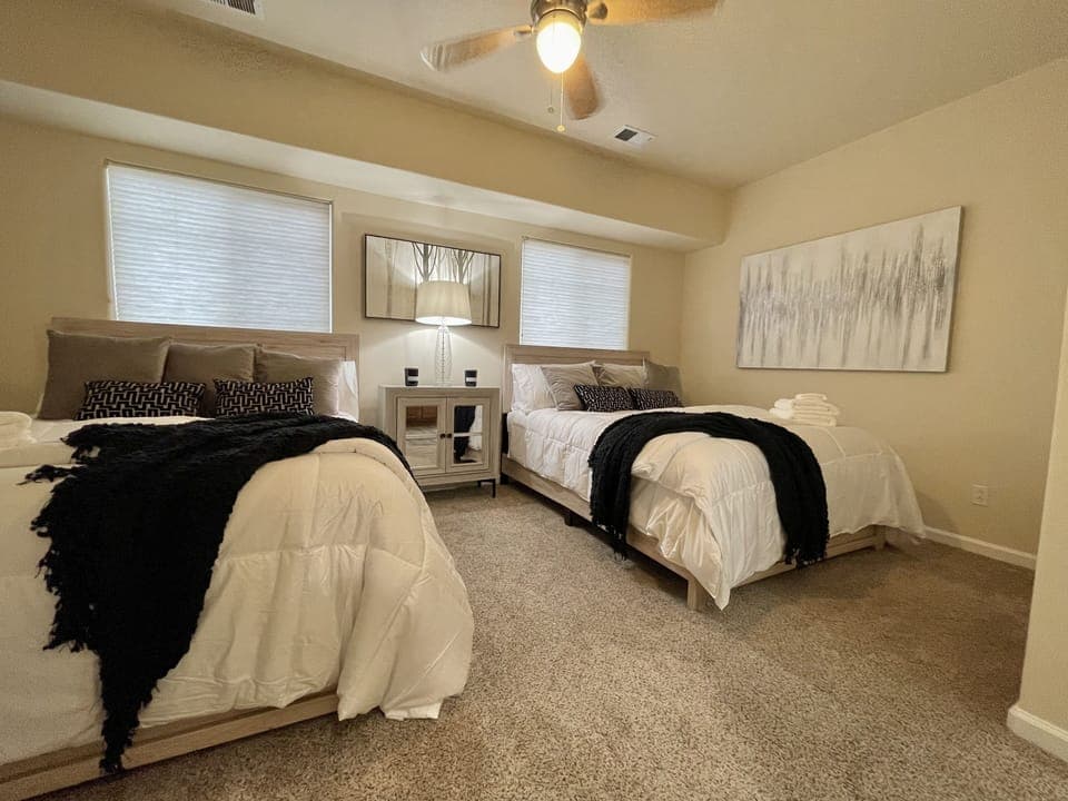 Bedroom 2 with 2 queen beds, luxury bedding