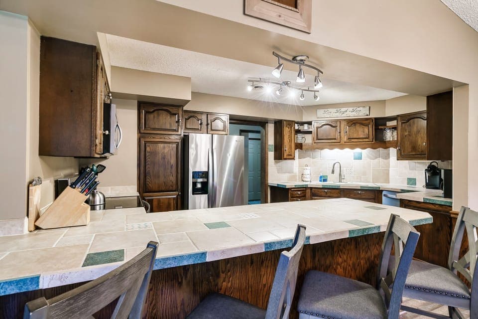 Plenty of counter space for a large buffet.