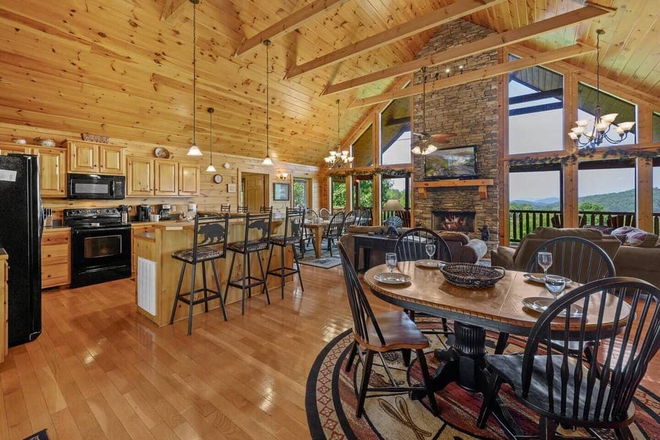 Spacious kitchen, living area