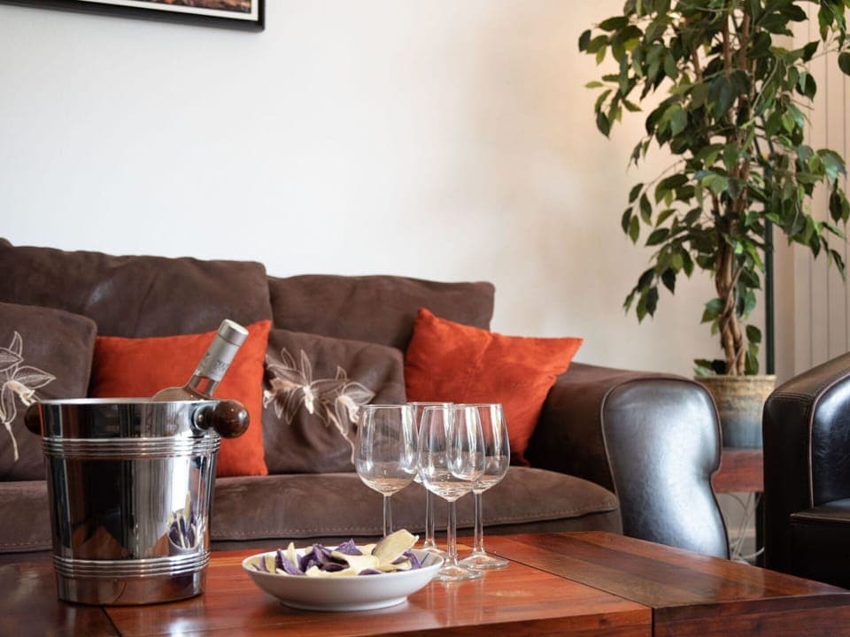 Table, Tableware, Furniture, Property, Couch, Comfort, Interior Design, Wood, Floor, Studio Couch