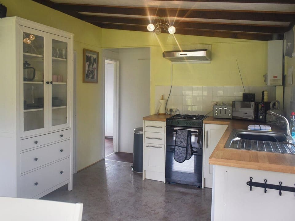 Kitchen | Sherdale Lodge - Caer Beris Lodges, Builth Wells