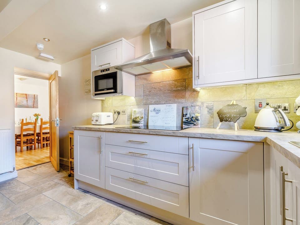 Kitchen | The Woodlands Farmhouse, Willington, Malpas