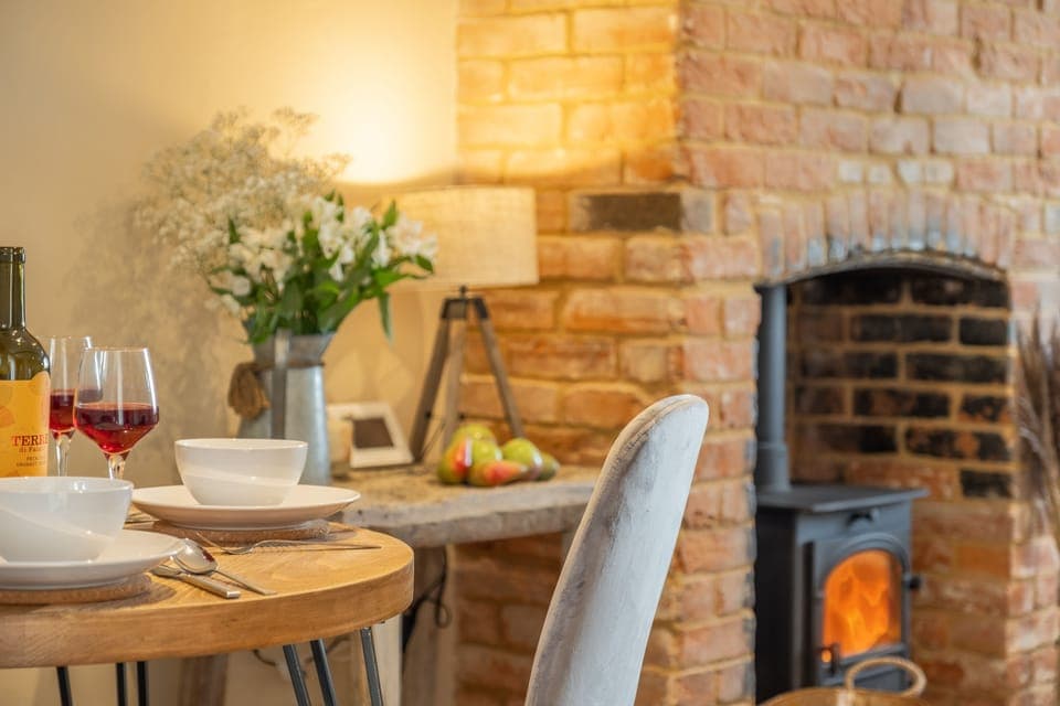 Ground floor: Sitting room detail