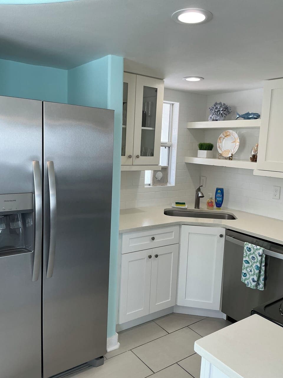 Side A full kitchen