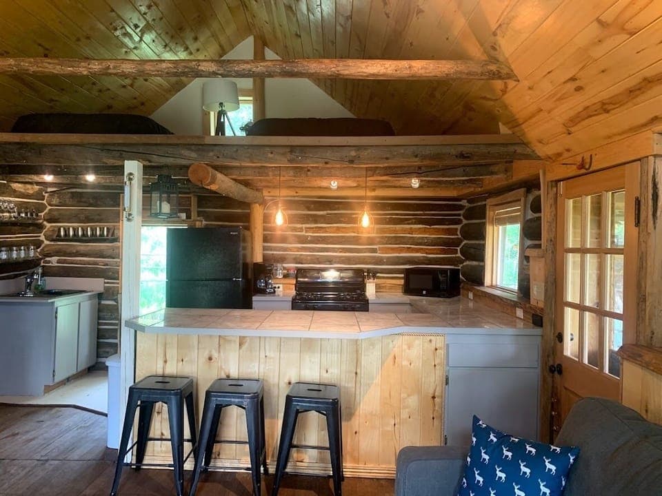 Breakfast bar