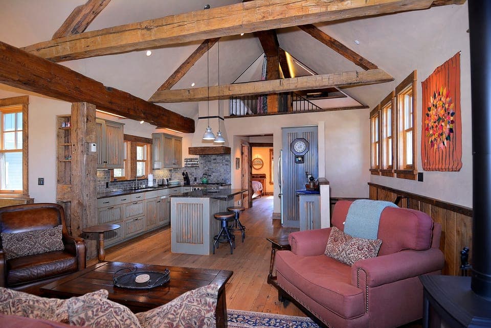 Living/kitchen