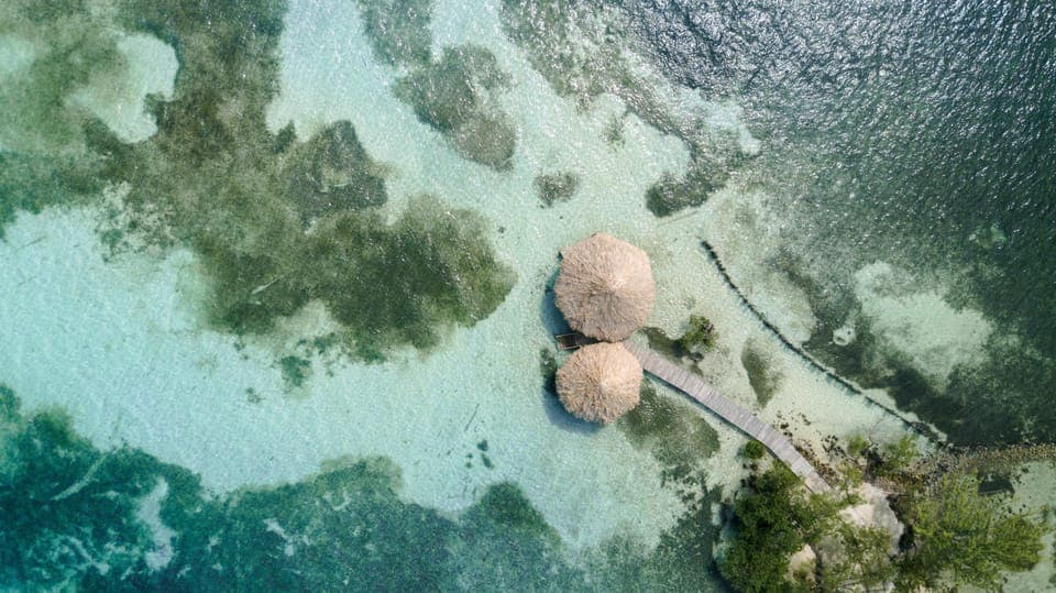 Thatch Caye Aerial 4_0