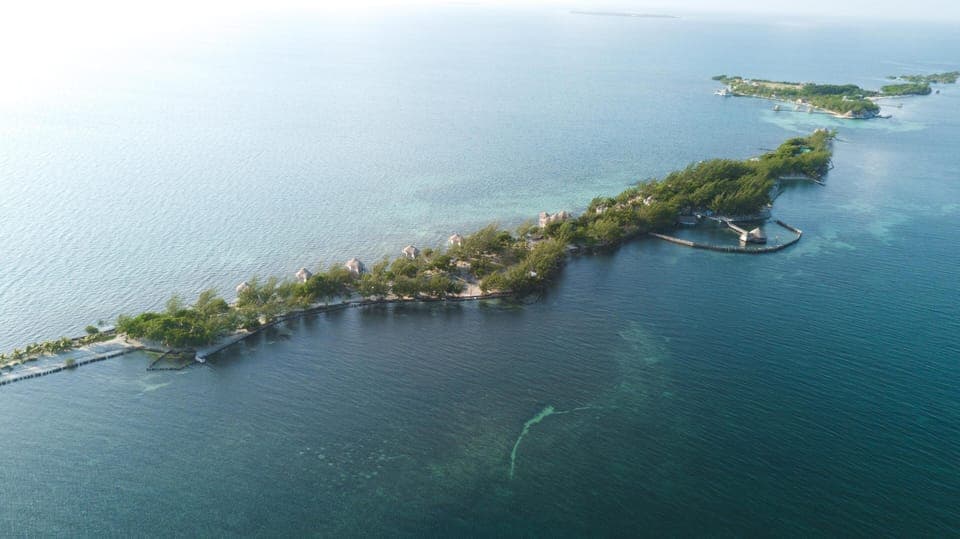 Thatch Caye Aerial 6_2