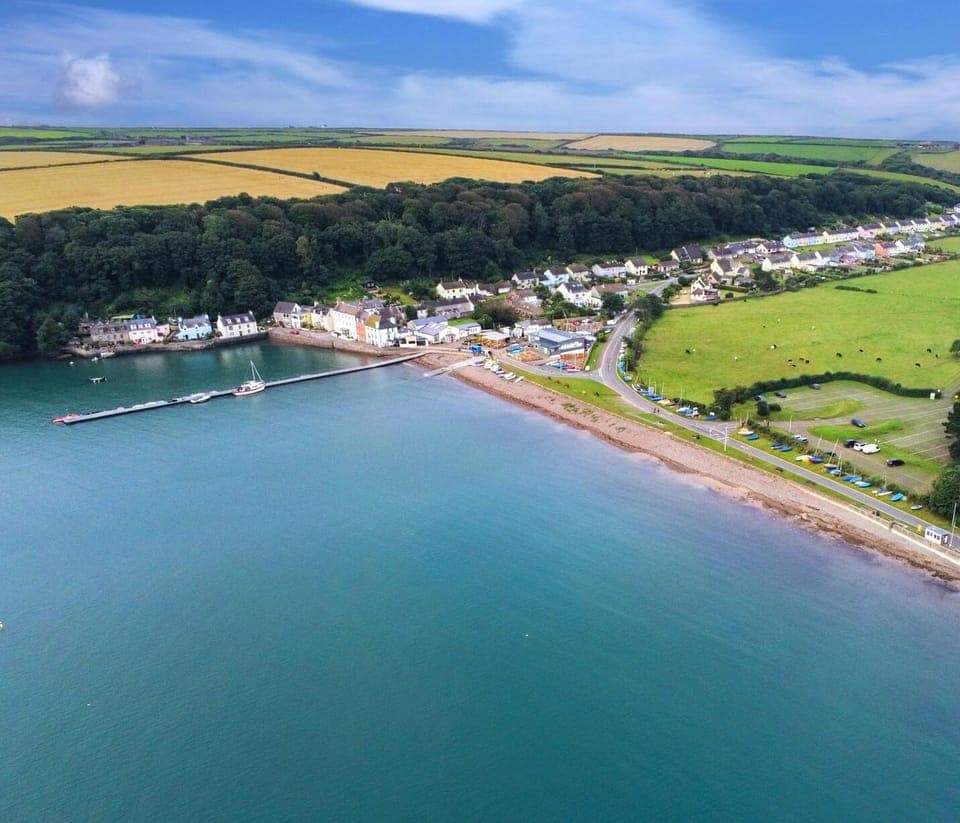 Brook Cottage - 7 Bedroom Cottage - Dale (14863)