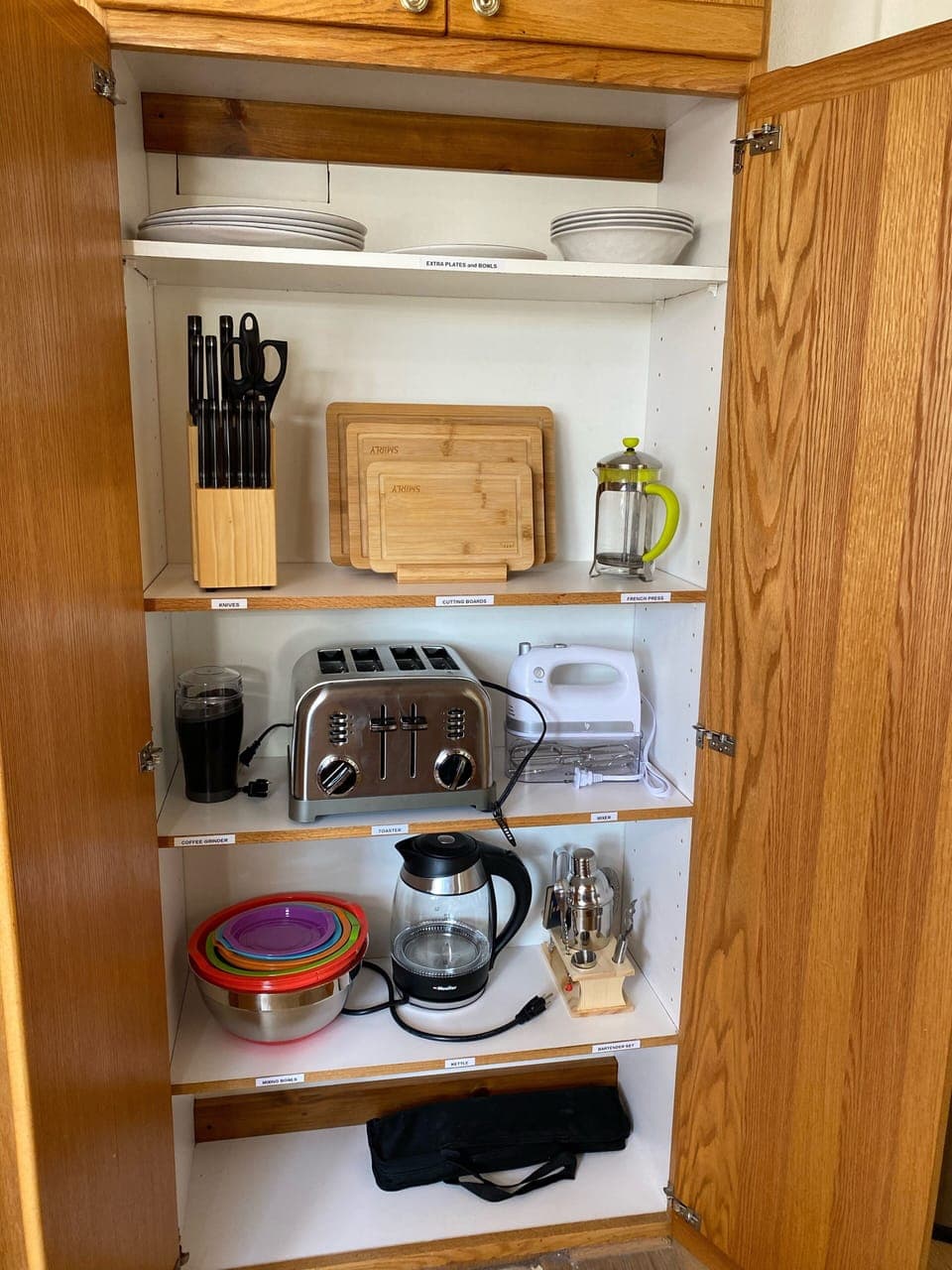 Fully stocked kitchen for you convenience. No shortage of supplies here!