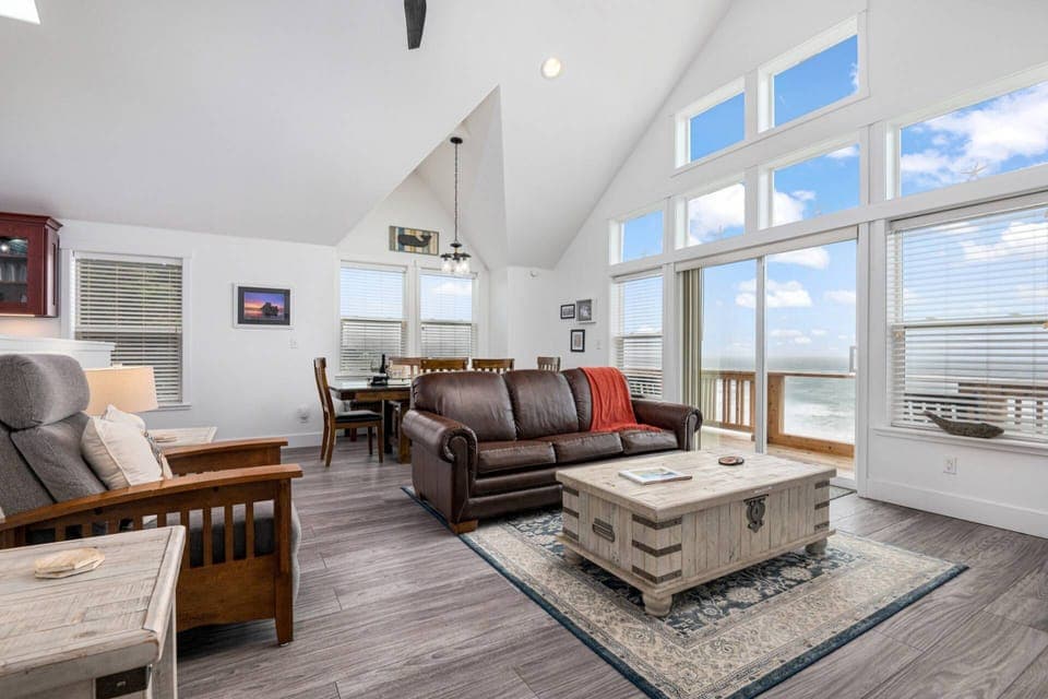 Welcome to the Whale's Tale. We hope we get to host you at this one of a kind ocean view rental. Please reach out with any questions.