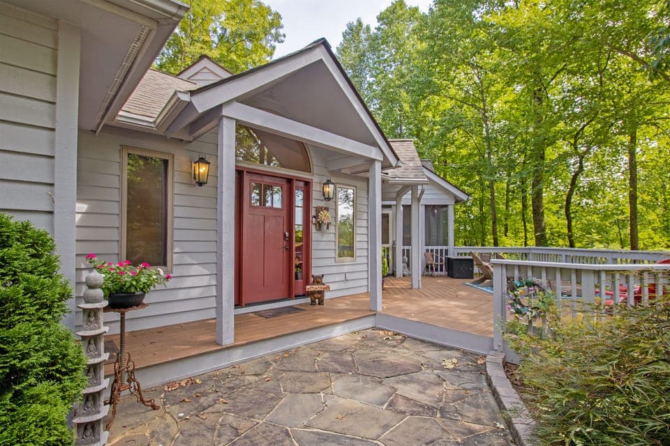 The possibilities are endless at Hillside Hideaway!