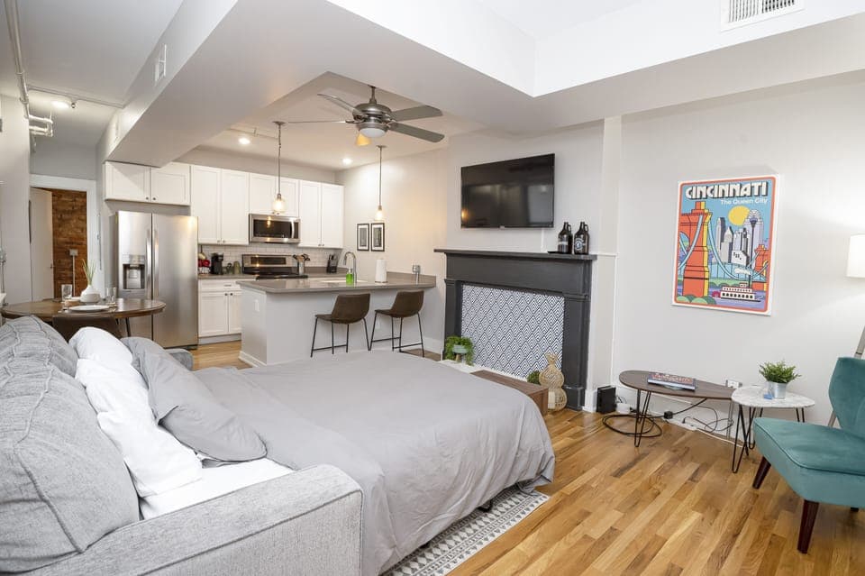 The sleeper sofa located in the living room becomes an extra queen sized bed.