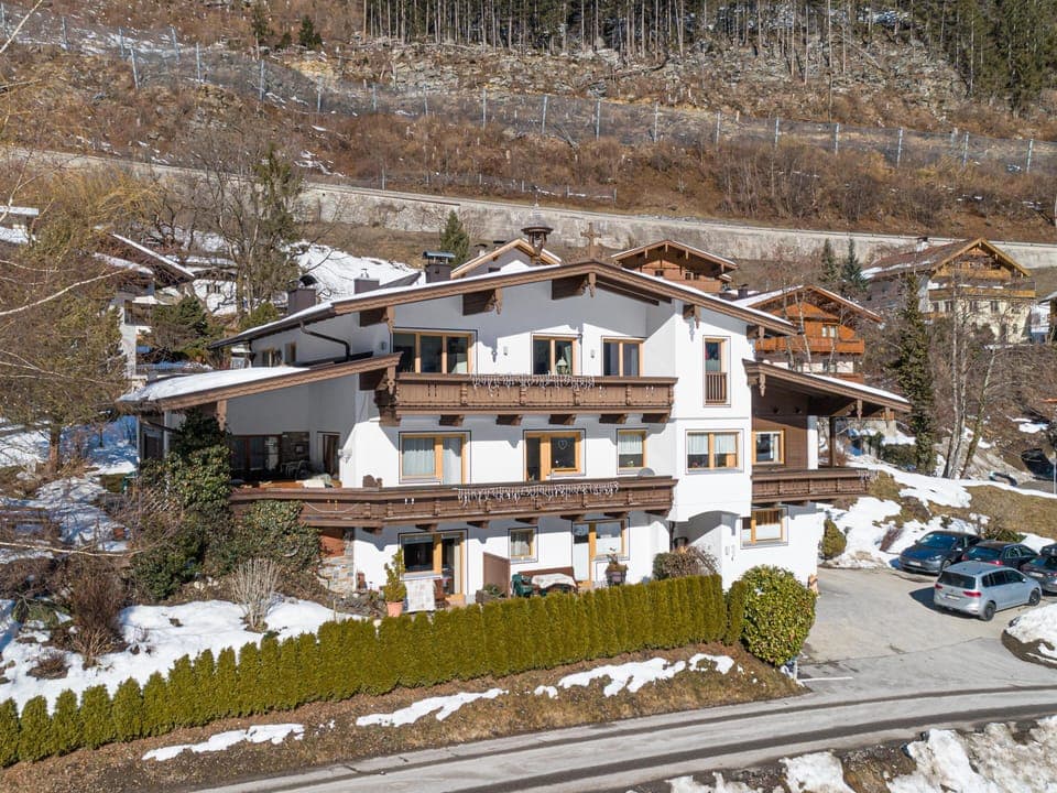 Holiday Home Exterior [winter]