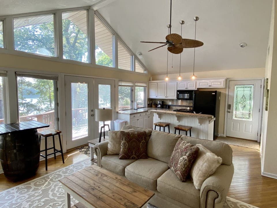 Welcome to our luxurious guest house!