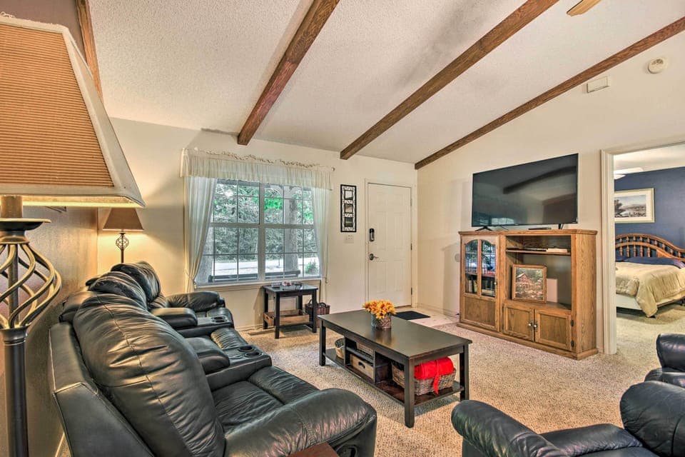 Bella Vista Vacation Rental | 3BR | 2BA | 1,200 Sq Ft | Step-Free Access