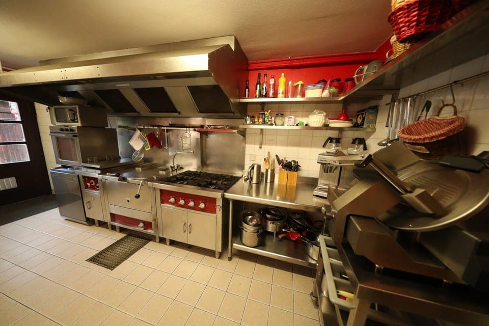 Private kitchen
