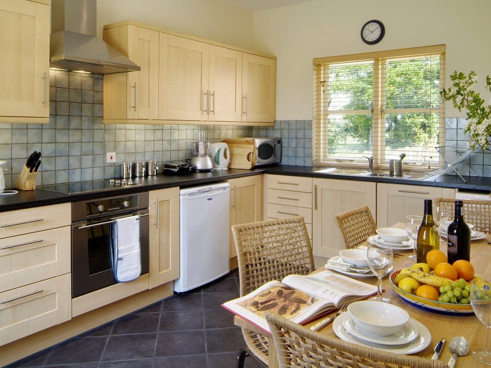 Kitchen | Len Cottage - Nene Valley Cottages, Clopton, near Kettering