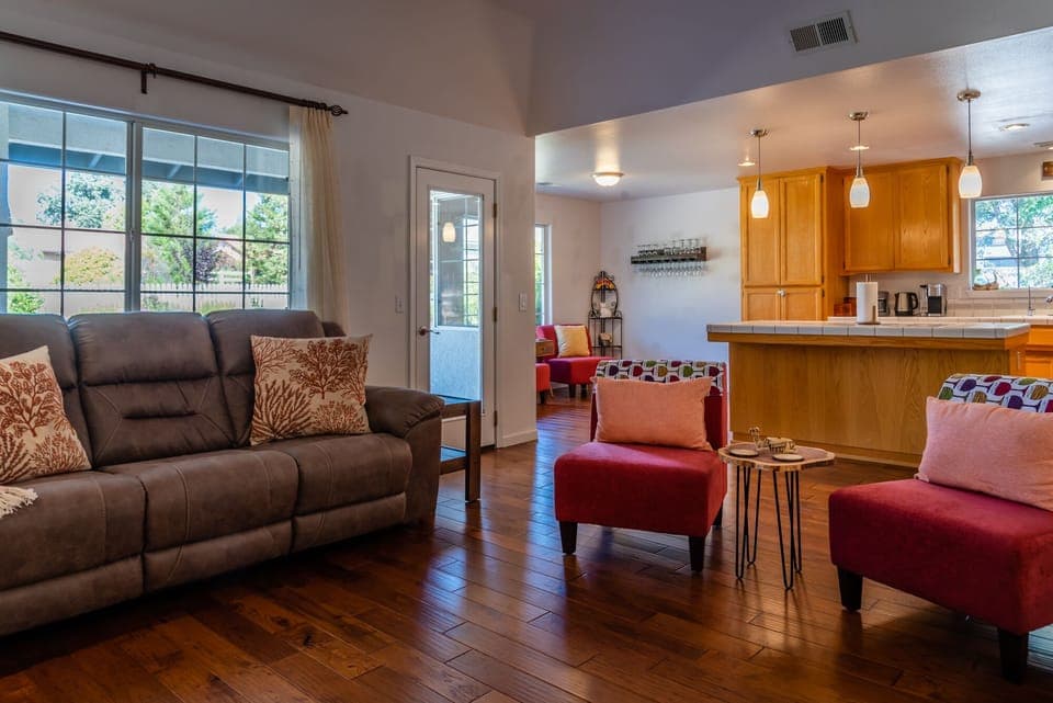 Open floor plan for maximum space.