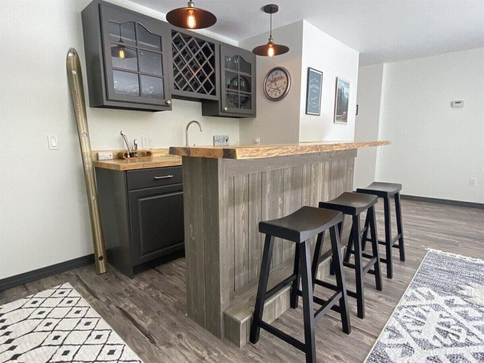 Bar seating