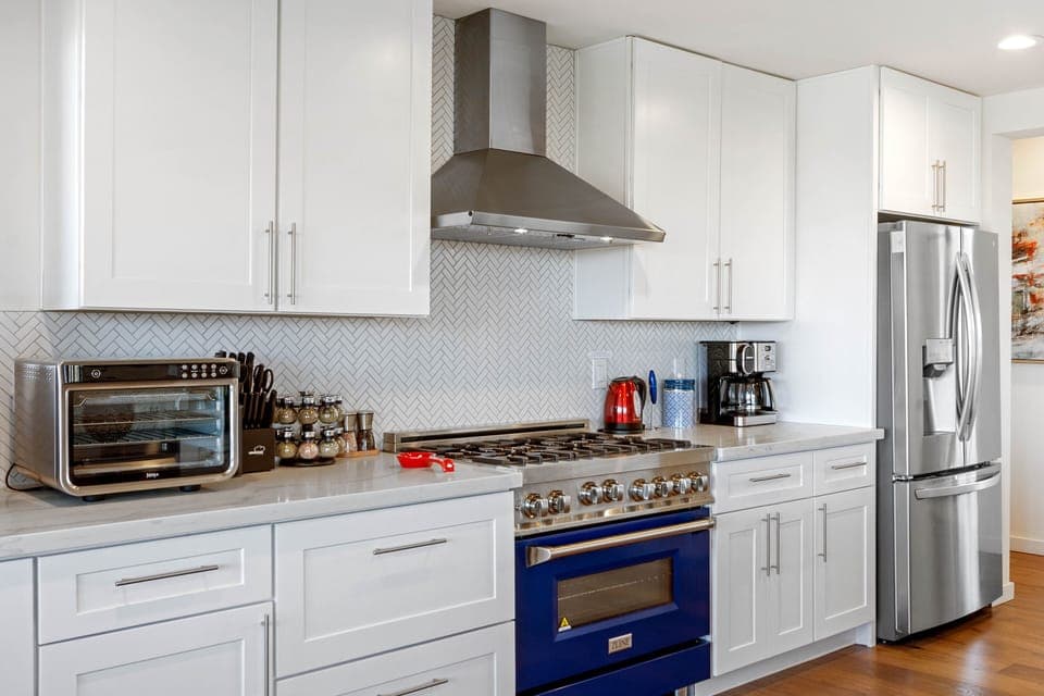 Abundant natural light and great views!