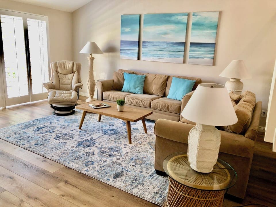 Bright, cheery living room!