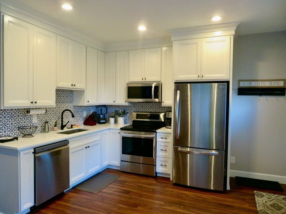 Kitchen with full size appliances