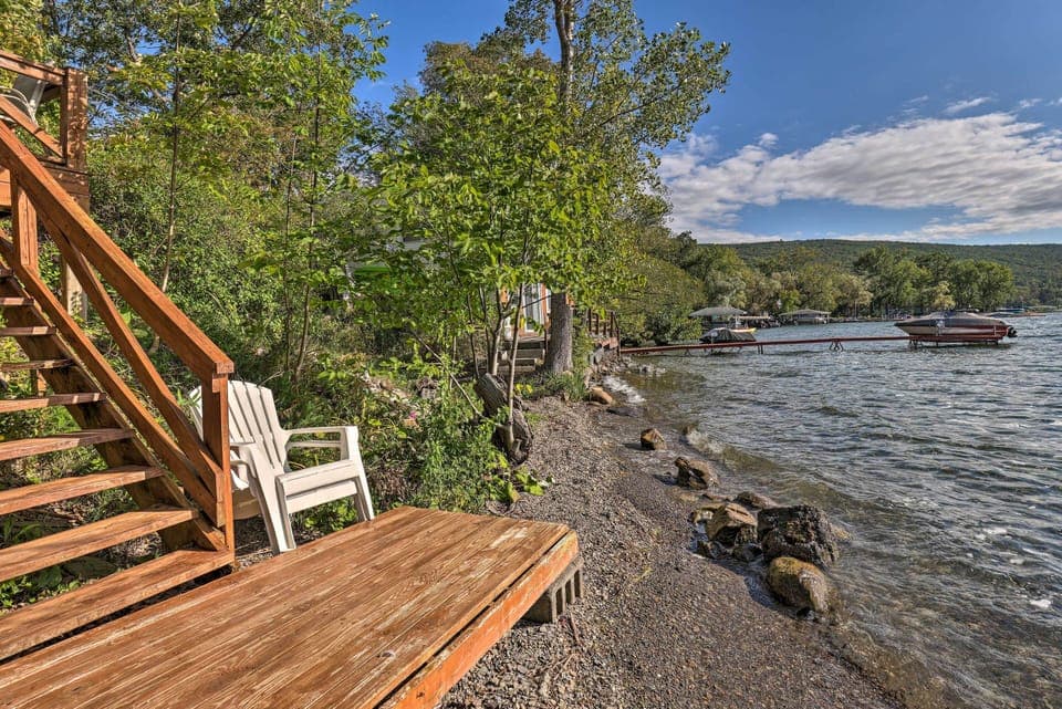 Middlesex Vacation Rental | 1BR | 1BA | 2 Steps Required for Entry | 1,200 Sq Ft