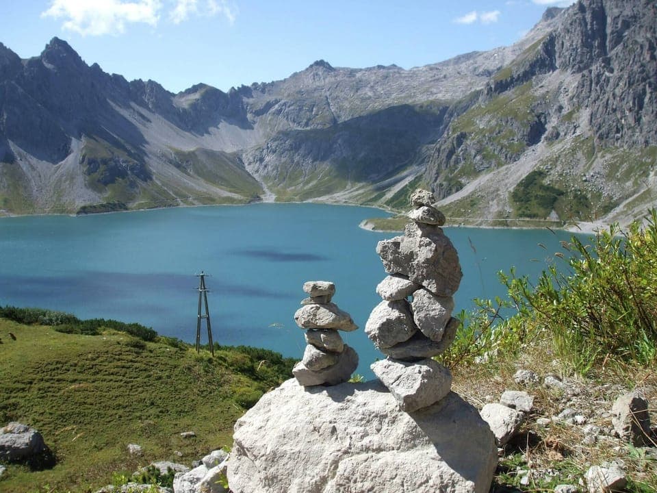 Region [summer] (>5 km)