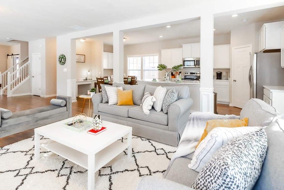 Stay with us for your Indianapolis adventure!
