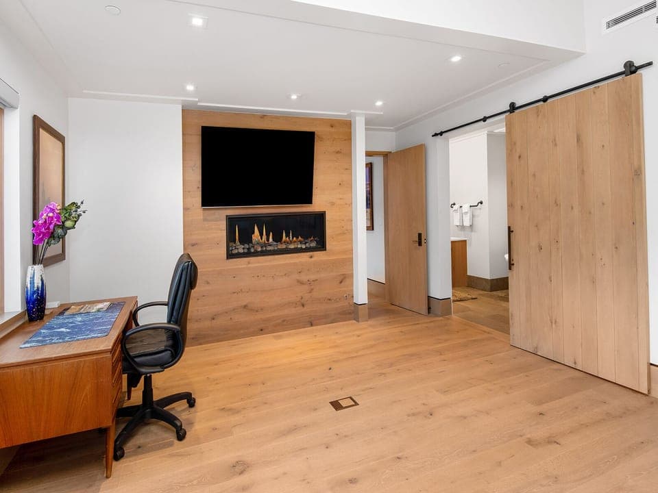 Main Bedroom 2nd View