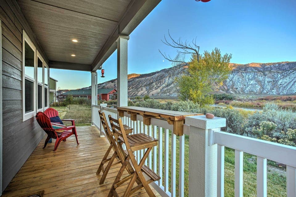 Gypsum Vacation Rental | 3BR | 2BA | 1,600 Sq Ft | Steps Required to Access
