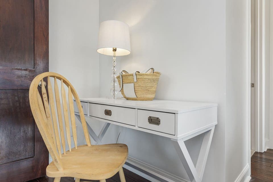 Writing desk with chair for virtual work