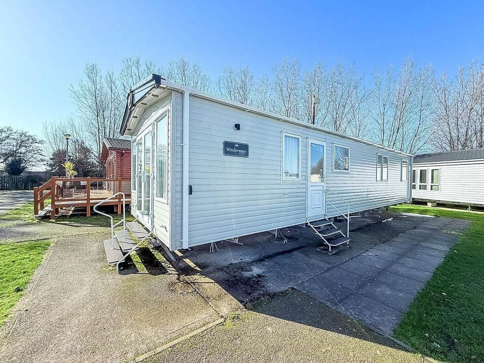 Get ahead of the crowd and start planning your perfect 2026 UK holiday in beautiful Norfolk with 2cHolidays.